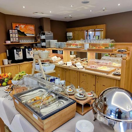 Hotel Reitlwirt Brixen im Thale Ngoại thất bức ảnh