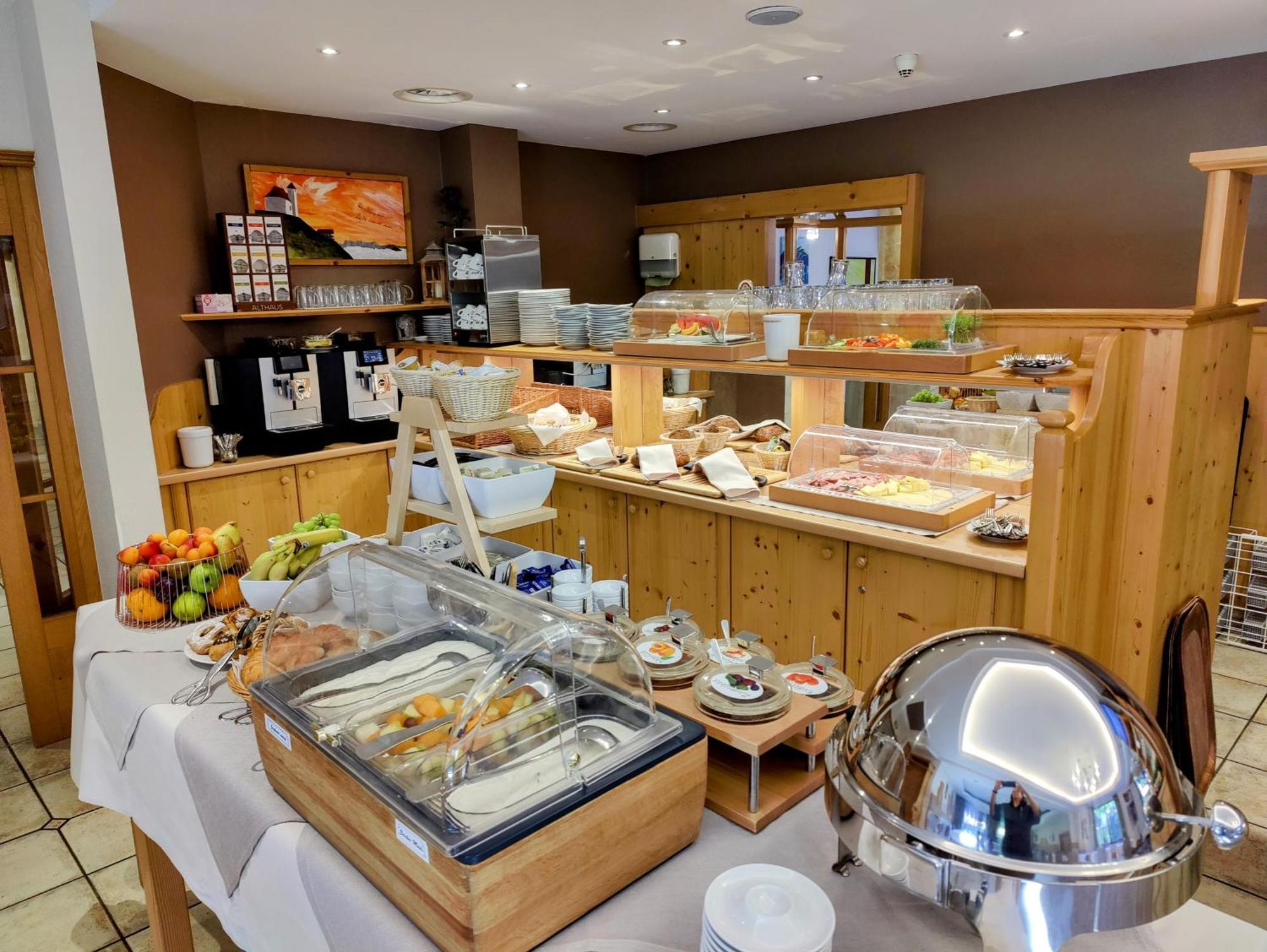 Hotel Reitlwirt Brixen im Thale Ngoại thất bức ảnh