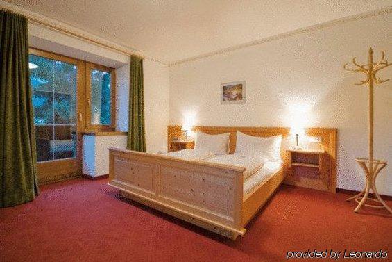 Hotel Reitlwirt Brixen im Thale Phòng bức ảnh
