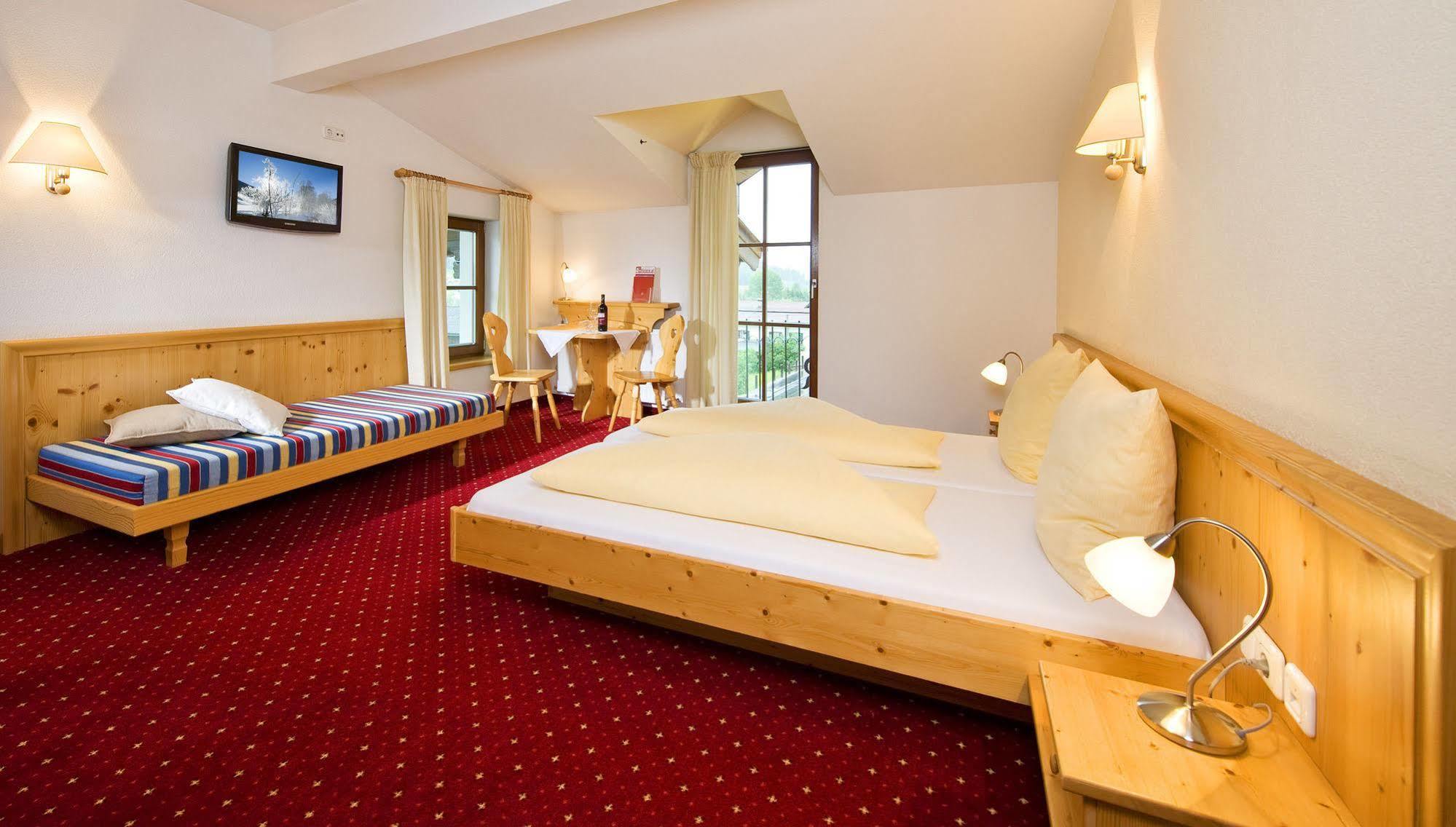 Hotel Reitlwirt Brixen im Thale Ngoại thất bức ảnh
